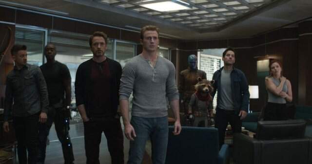 Avengers: Endgame Filmini İzleyen Bir Adam, İpucu Verince Sinemada Linç Edildi