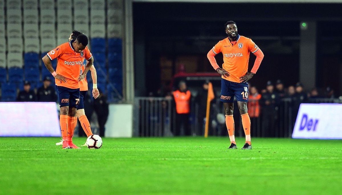 Medipol Başakşehir 5 Haftada 10 Puan Kaybetti