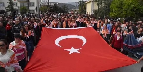 Demre'de Yörük Göçü Canlandırdı Demre'de Yörük Göçü Canlandırdı