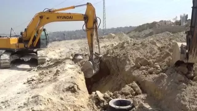 Okul İnşaatında Göçük Okul İnşaatında Göçük