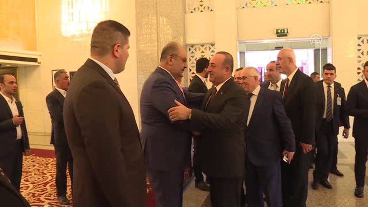 Bakan Çavuşoğlu Türkmen Milletvekilleriyle Görüştü
