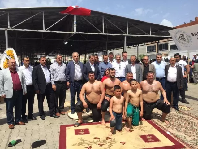 Balyalılar 7. Kez Düzenlenen Şenlikte Buluştu Balyalılar 7. Kez Düzenlenen Şenlikte Buluştu