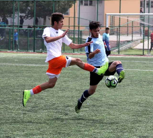 Futbol: 17 Yaş Altı Türkiye Şampiyonası Sona Erdi - Spor ...