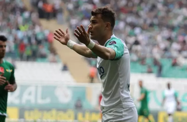 Spor Toto Süper Lig: Bursaspor: 0 - Akhisarspor: 0 (İlk Yarı) Spor Toto Süper Lig: Bursaspor: 0 - Akhisarspor: 0 (İlk Yarı)
