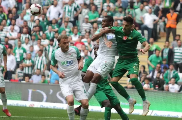 Spor Toto Süper Lig: Bursaspor: 0 - Akhisarspor: 0 (İlk Yarı) Spor Toto Süper Lig: Bursaspor: 0 - Akhisarspor: 0 (İlk Yarı)