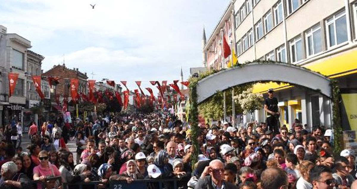 Edirne'de Uluslararası Bando ve Ciğer Festivali'nde Ciğer Kuyruğu