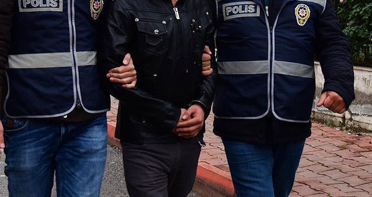 Kadınlar Tuvaletine Girip Fotoğraf Çeken Sapık, Yakalandı