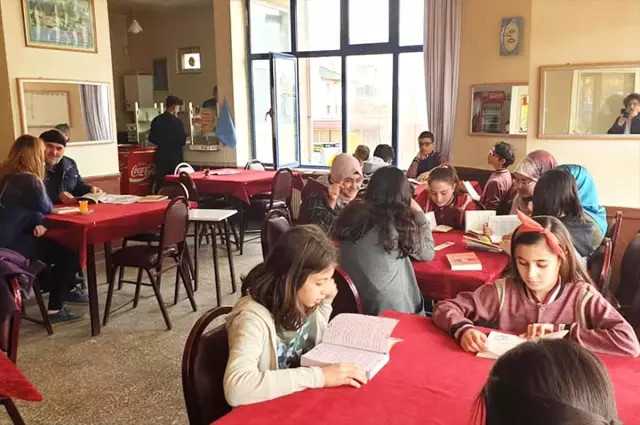 Oyun Dursun Heyben Bilgi ile Dolsun