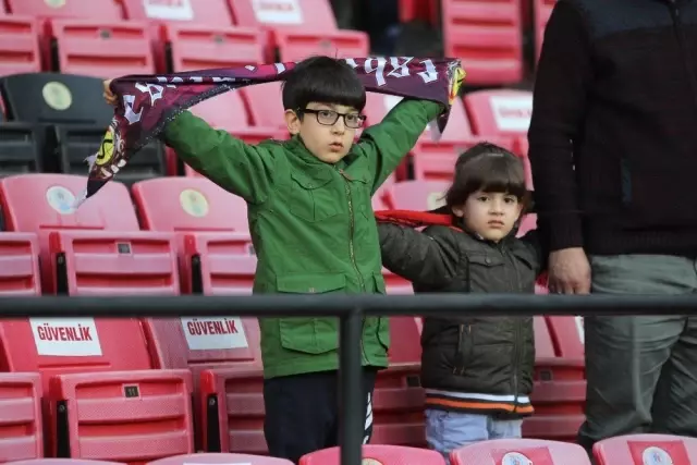 Spor Toto 1. Lig: Eskişehirspor: 3 - Afyonspor: 1 Spor Toto 1. Lig: Eskişehirspor: 3 - Afyonspor: 1