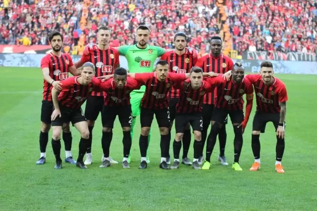 Spor Toto 1. Lig: Eskişehirspor: 3 - Afyonspor: 1 Spor Toto 1. Lig: Eskişehirspor: 3 - Afyonspor: 1