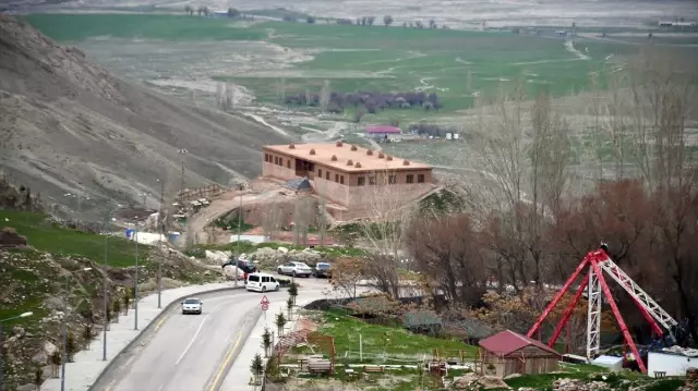 Tarihi Hükümet Konağı' İshak Paşa Sarayı'na Alternatif Olacak Tarihi Hükümet Konağı' İshak Paşa Sarayı'na Alternatif Olacak