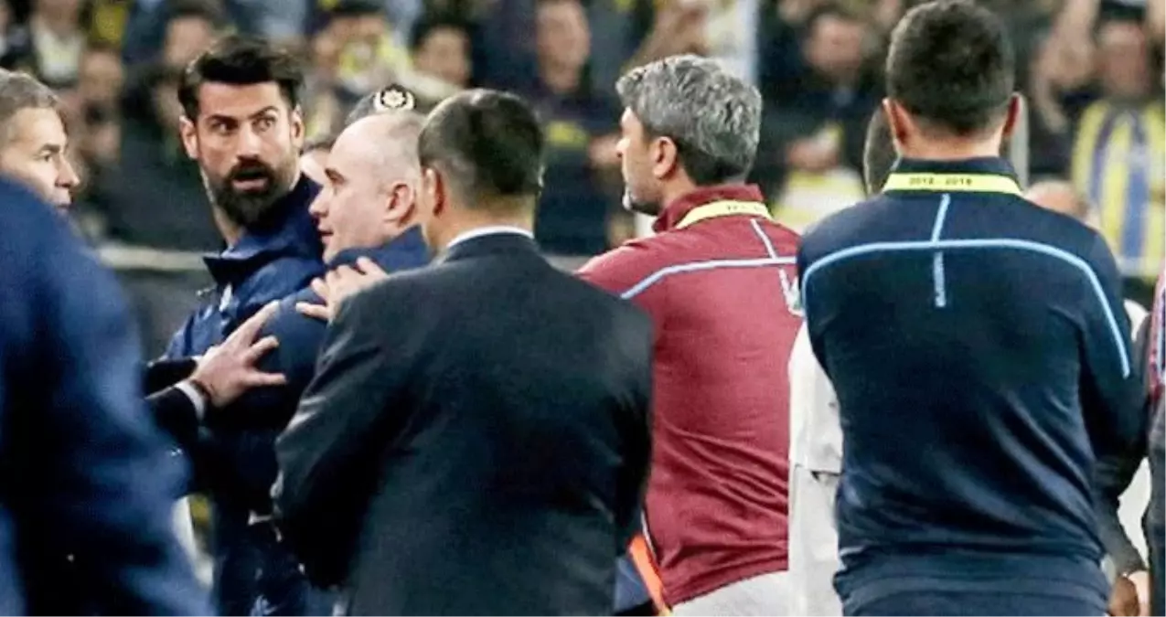 Volkan Demirel'e Ceza Gelebilir! TFF'ye Şikayet Edecekler