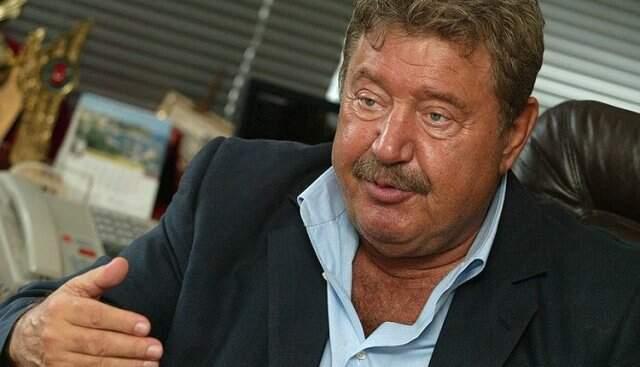 Volkan Demirel'e, 'Otobüsten Alıp Özür Diletirim' Cevabı: İş Adam Aldırmaya Gelirse Hodri Meydan