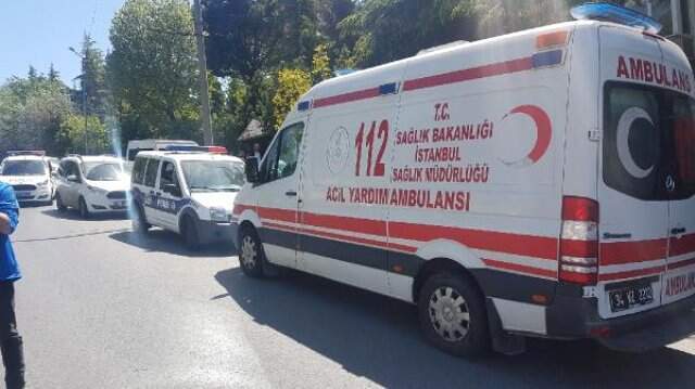 Küçükçekmece'de Emekli Polislerin Birbirine Girdi: 1 Ölü, 1 Yaralı
