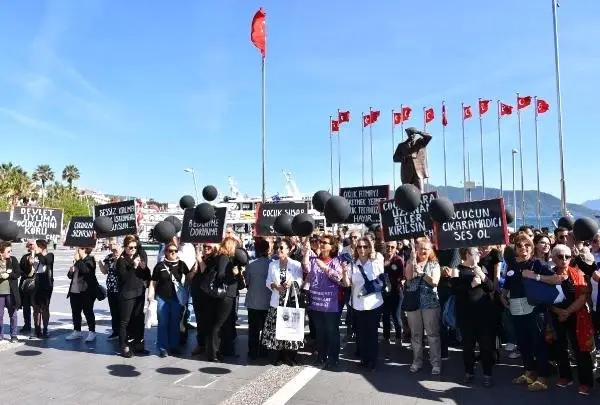 Marmaris te Cinsel İstismara Karşı Eylem