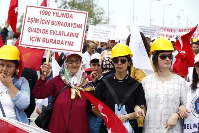 1 Mayıs Zonguldak'ta Büyük Bir Katılımla Kutlandı