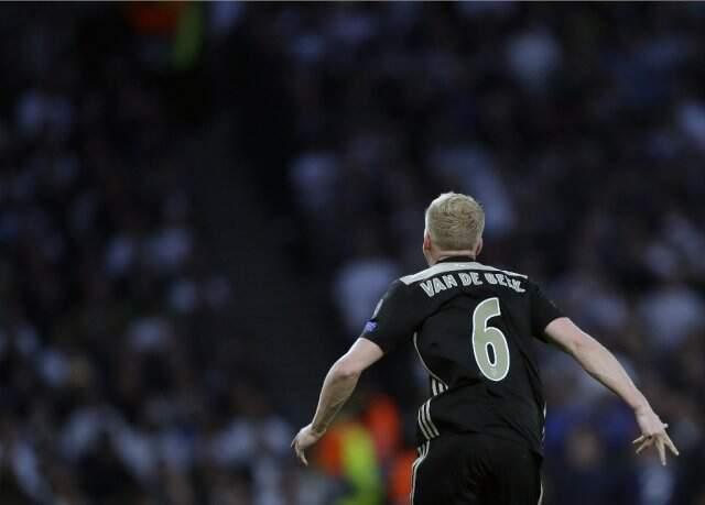 Ajax, Tottenham'ı tek Golle Devirdi