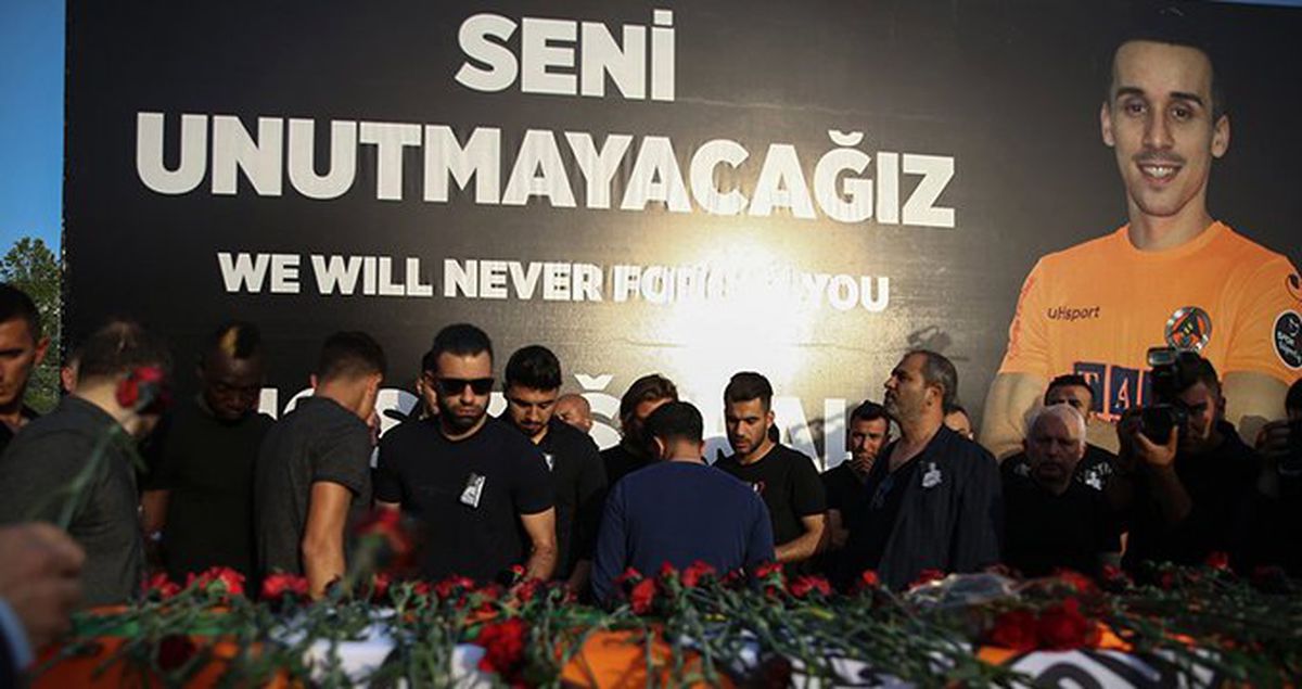 Alanyaspor Kulübü Erteleme Talebini Geri Çekti