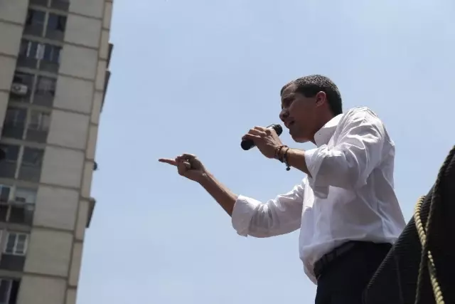 Guaido Bu Kez de Genel Grev Çağrısında Bulundu Guaido Bu Kez de Genel Grev Çağrısında Bulundu