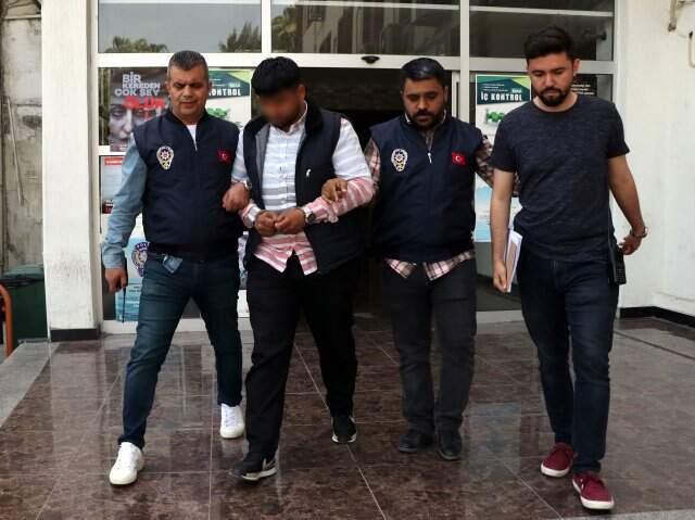 Lübnanlı Kadın, minik Kızının Yanında Kapkaç Kurbanı Oldu