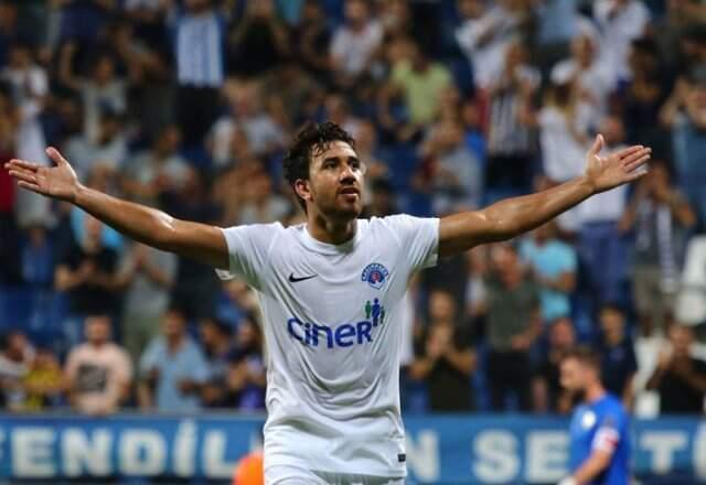 Lyon, Kasımpaşalı Trezeguet'i Gözüne Kestirdi