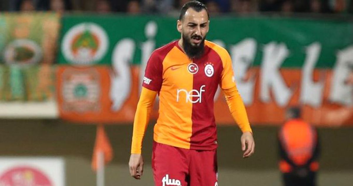 Mitroglou'nun Menajeri, Yunan Yıldızın Sözleşmesi Bitene Kadar Galatasaray'da Kalacağını Açıkladı