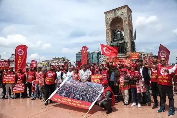 Nakliyat-İş Sendikası Kazancı Yokuşuna Karanfil Bıraktı Nakliyat-İş Sendikası Kazancı Yokuşuna Karanfil Bıraktı
