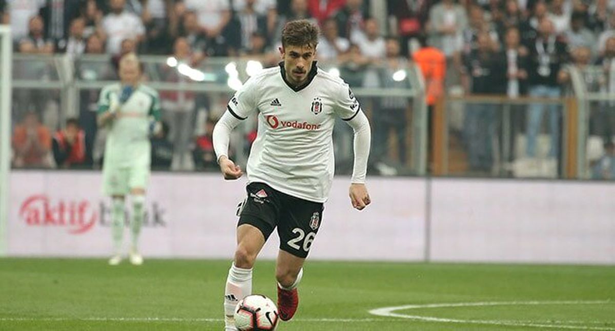 Newcastle United, Dorukhan Toköz'i Takip Ediyor