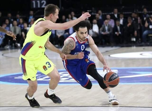 Son Dakika! Anadolu Efes, Barcelona Lassa'yı 80-71 yenik Ederek Final-Four'a Yükseldi!