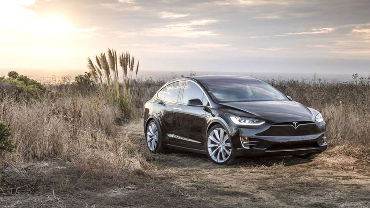 Tesla, Otomatik Pilottayken Ölümcül Kaza Yapan Model X Yüzünden Mahkemelik Oldu