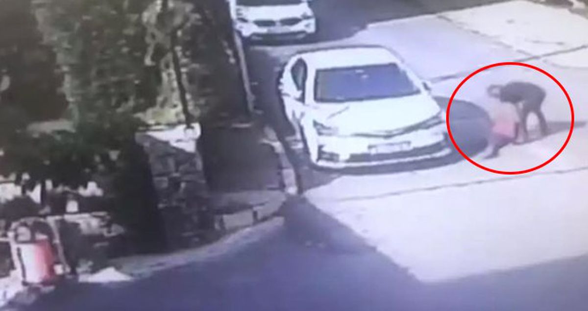 Aracına Erik Çekirdeği Atan 12 Yaşındaki Çocuğu Darp Eden Maganda, Tutuklandı