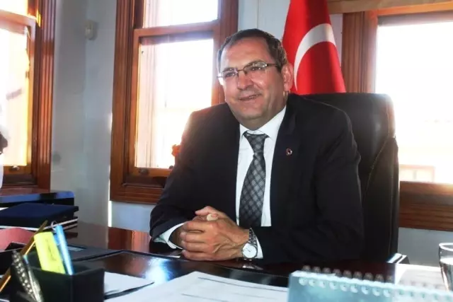 Ayvalık Belediye Başkanı Mesut Ergin'e CHP'den 300 Milyon Liralık Dev Enkaz