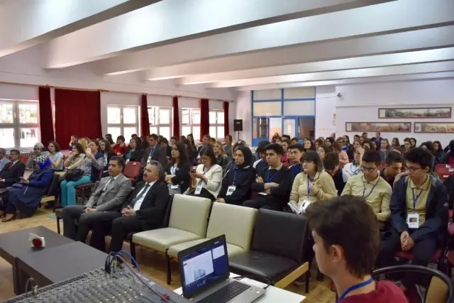 Bilecik'te 'Model BM Fenmun19' Konferansı Düzenlendi Bilecik'te 'Model BM Fenmun19' Konferansı Düzenlendi