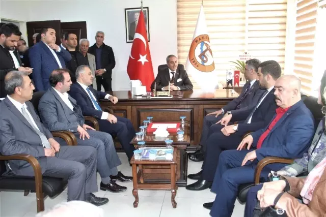 Heyelan Riski Ak Parti, Chp, MHP ve İyi Parti'yi Bir Araya Getirdi Heyelan Riski Ak Parti, Chp, MHP ve İyi Parti'yi Bir Araya Getirdi