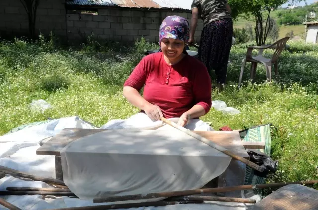 Huzur ve Bereket Ayı Ramazan - Ramazan Lezzetlerini İmece Usulü Hazırlıyorlar