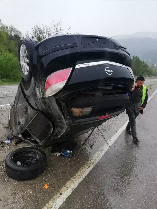 Karabük'te Trafik Kazaları: 9 Yaralı Karabük'te Trafik Kazaları: 9 Yaralı