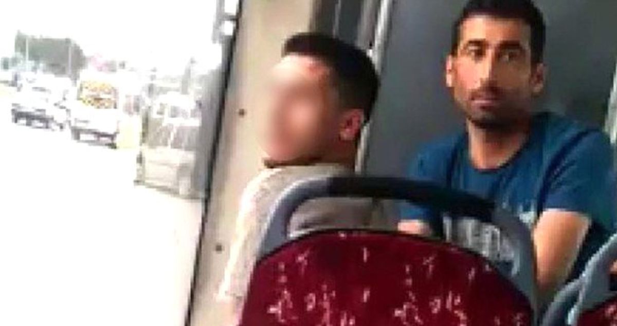 Otobüste Taciz Etti, 'Yaptık Bir Hata, Bir Daha Olmaz' Dedi