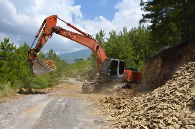Alanya Yaylakonak Yolu Asfalta Hazırlanıyor