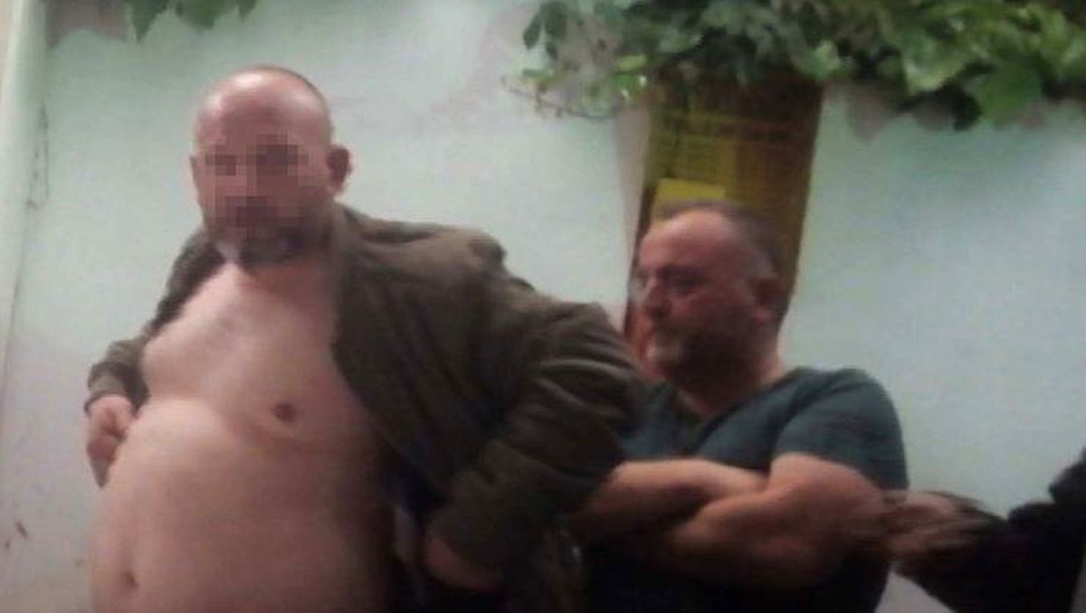 Çocuklarını Görmeye Giden Baba Mahallelinin Saldırısına Uğradı