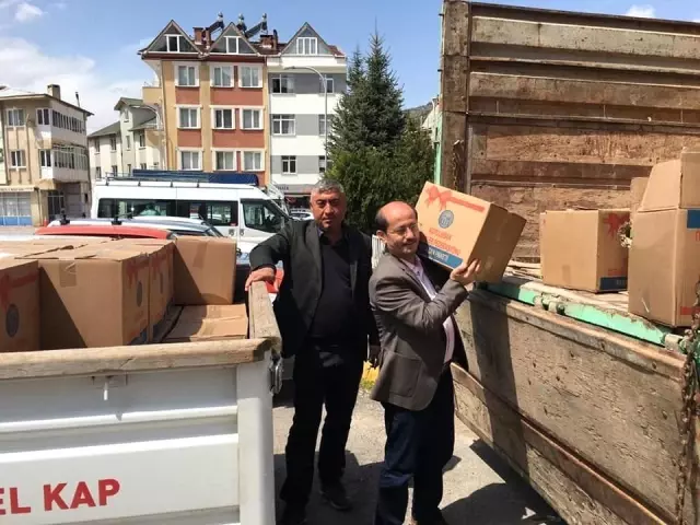 İhtiyaç Sahiplerine Kumanya Yardımı