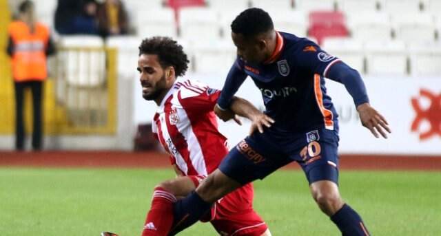 Medipol Başakşehir, Sivasspor ile 0-0 Berabere Kaldı