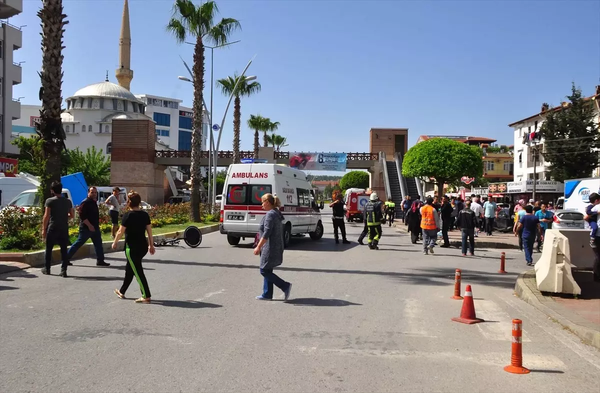 Otomobilin Çarptığı Bisikletli Yaralandı