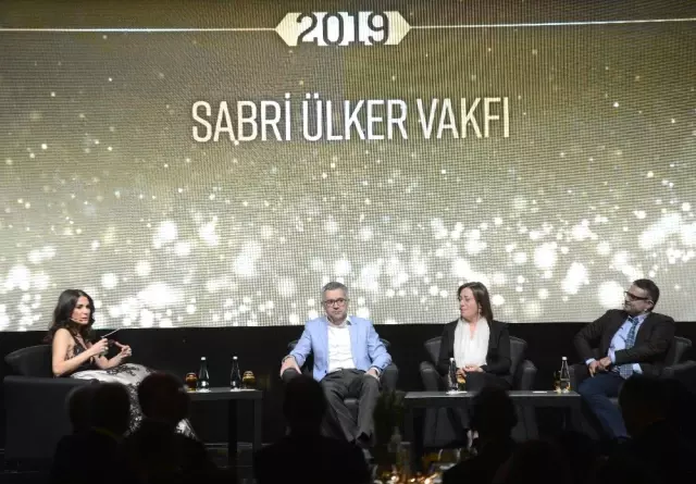 Sabri Ülker Bilim Ödülü Kazananı Doç. Dr. Tamer Önder Oldu Sabri Ülker Bilim Ödülü Kazananı Doç. Dr. Tamer Önder Oldu