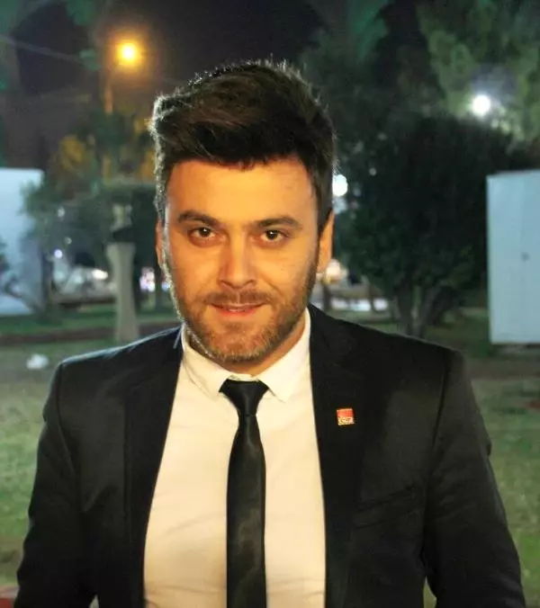 Sosyal Medyada Paylaşımları İşinden Etti