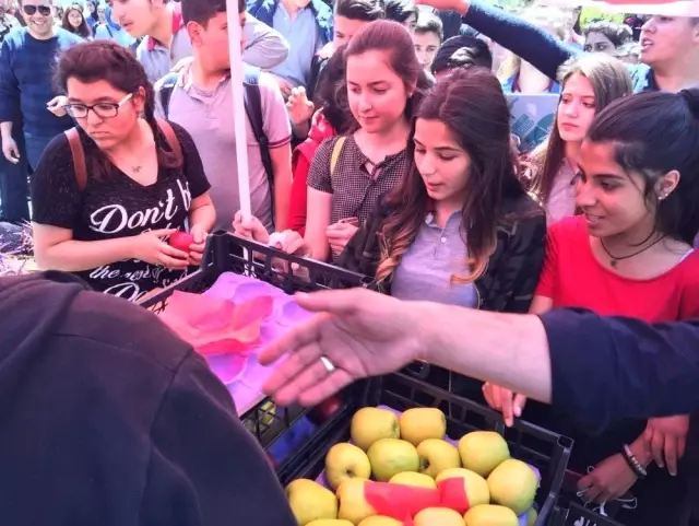 Eğirdir'de Sağlık İçin Yürüdüler