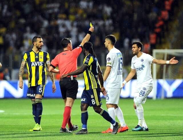 Fenerbahçe, 7,5 Ay Sonra Deplasmanda Kazandı!
