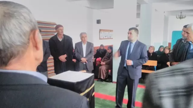 Gölbaşı İlçesinde Hacı Adaylarına Eğitim Gölbaşı İlçesinde Hacı Adaylarına Eğitim