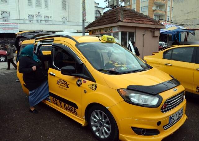 Oyuncakçı Değil Ticari Taksi