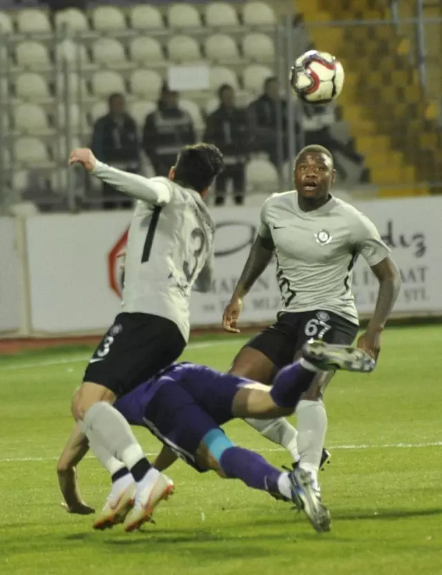 Spor Toto 1. Lig: Afjet Afyonspor: 0 - Osmanlıspor: 0