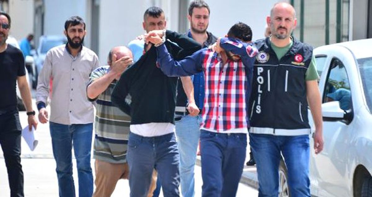 Adana'da Gözaltına Alınan Torbacıdan Gazeteciye: Güzel Çek Televizyona Çıksın